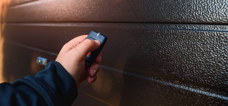 automatic door opener with remote control in Saratoga